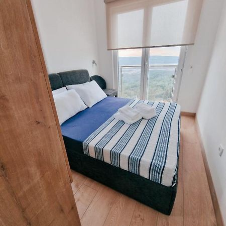 Cozy Apartments With Pool And Splendid Seaview Kavac ภายนอก รูปภาพ